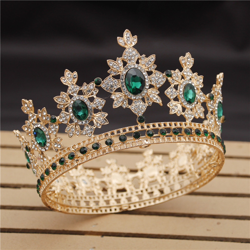 Women's Crystals Decorated Tiara Women's Crystals Decorated Tiara