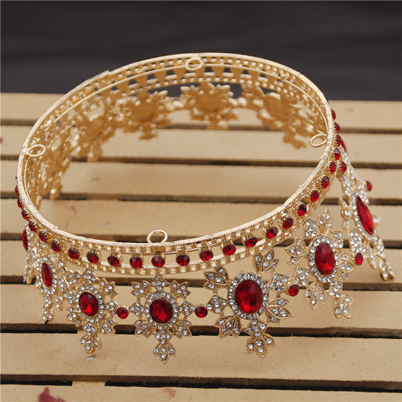 Women's Crystals Decorated Tiara Women's Crystals Decorated Tiara