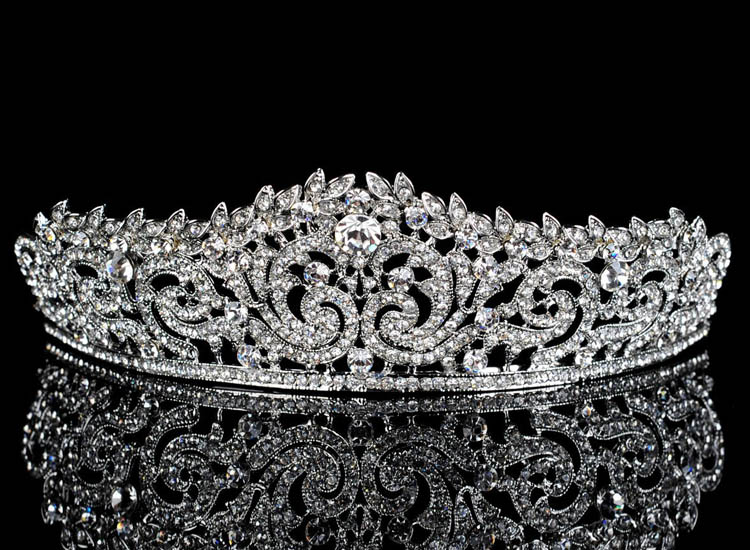 Shiny Silver Women's Crown Shiny Silver Women's Crown