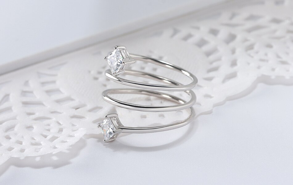 Women's Unique Designed Zircon/Silver Ring Women's Unique Designed Zircon/Silver Ring