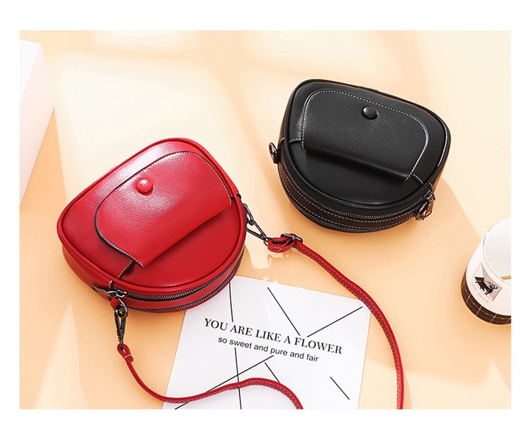 Women's Leather Round Handbag Women's Leather Round Handbag